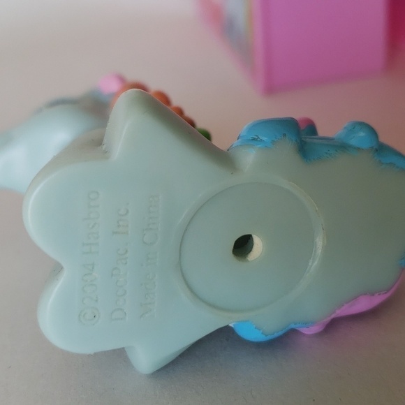 My Little Pony Hard Case Toy Carrier With Horse Plastic 2004 Hasbro Decc Pac - Picture 15 of 16